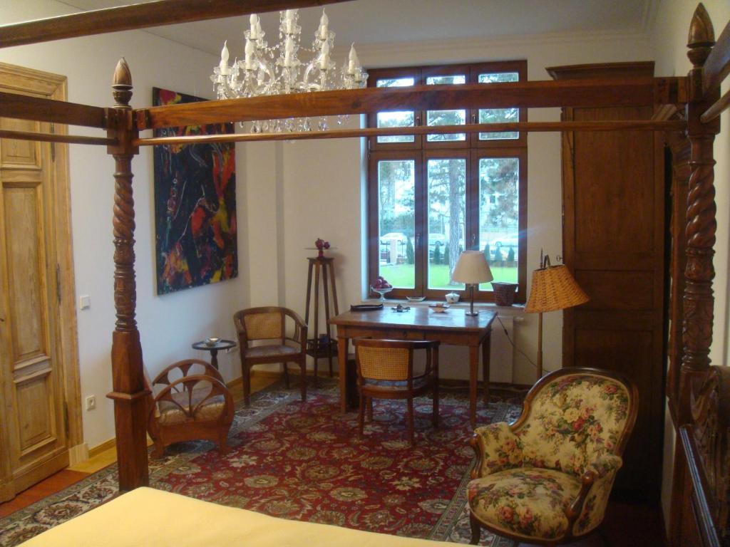 Residenz Villa Kult Berlin Bilik gambar